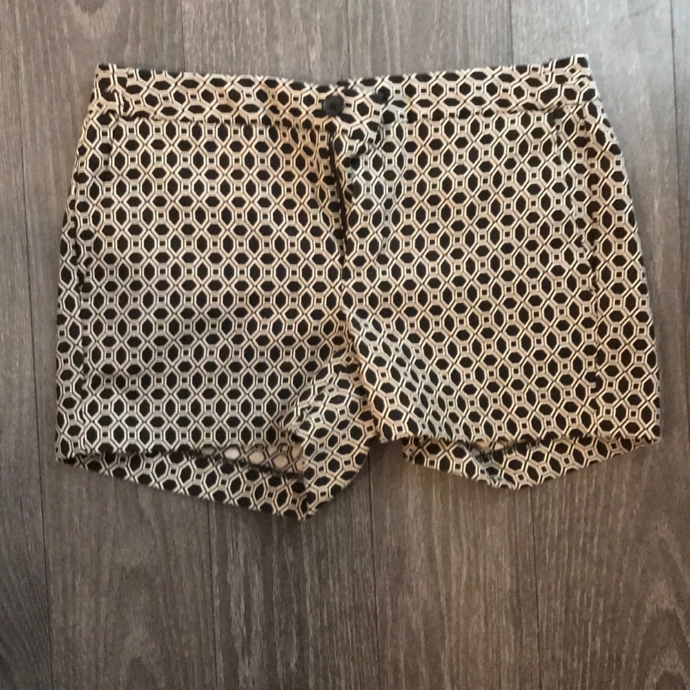 Black and white patterned shorts